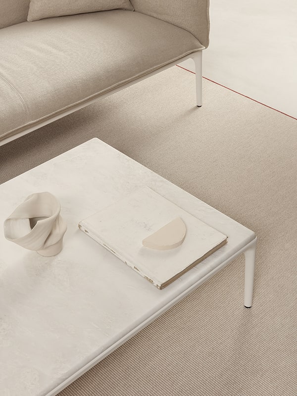 YALE LOW TABLE